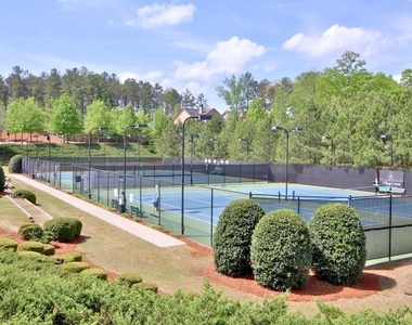 501 Grove Field Court - Photo Thumbnail 16
