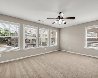 501 Grove Field Court - Photo Thumbnail 34
