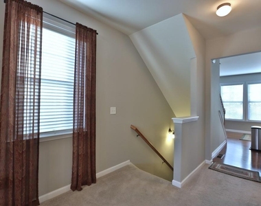 501 Grove Field Court - Photo Thumbnail 2