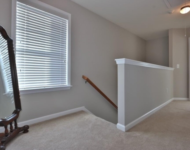 501 Grove Field Court - Photo Thumbnail 9