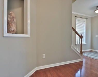 501 Grove Field Court - Photo Thumbnail 4
