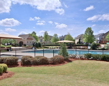501 Grove Field Court - Photo Thumbnail 17