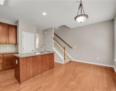 501 Grove Field Court - Photo Thumbnail 28