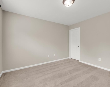 501 Grove Field Court - Photo Thumbnail 47