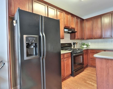 501 Grove Field Court - Photo Thumbnail 6