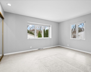 1120 N Brainard Street - Photo Thumbnail 9
