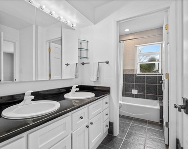 1120 N Brainard Street - Photo Thumbnail 7