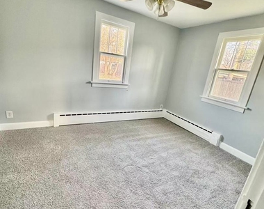 519 N Park Street - Photo Thumbnail 4