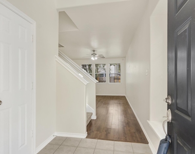 39 Camellia Grove Circle - Photo Thumbnail 7