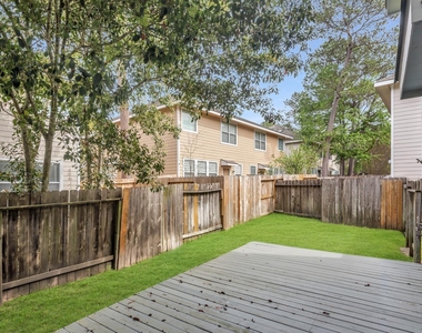 39 Camellia Grove Circle - Photo Thumbnail 2