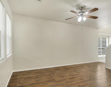 39 Camellia Grove Circle - Photo Thumbnail 11