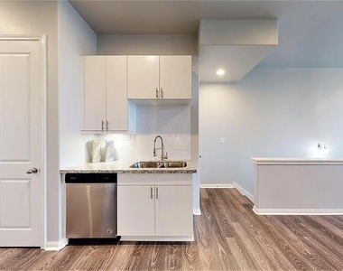 4906 Paradigm Ln Lane - Photo Thumbnail 4