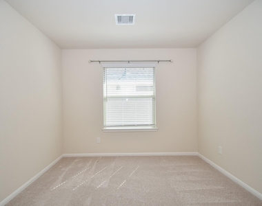 2738 Meandering Elm Trail - Photo Thumbnail 20