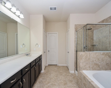 2738 Meandering Elm Trail - Photo Thumbnail 14
