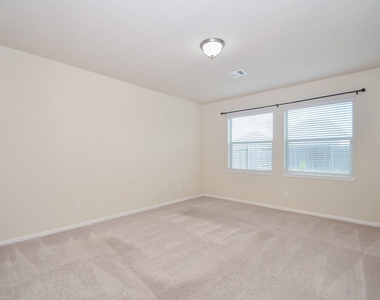 2738 Meandering Elm Trail - Photo Thumbnail 18