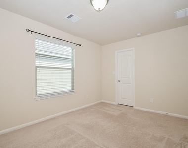 2738 Meandering Elm Trail - Photo Thumbnail 23