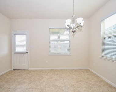 2738 Meandering Elm Trail - Photo Thumbnail 12