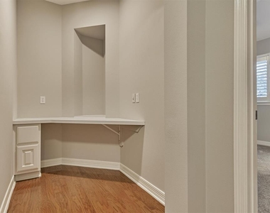 20806 E Cameron Ridge Drive - Photo Thumbnail 21