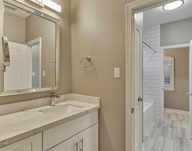 20806 E Cameron Ridge Drive - Photo Thumbnail 24