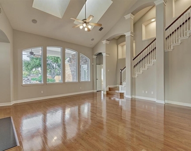 20806 E Cameron Ridge Drive - Photo Thumbnail 5
