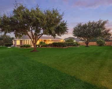 20806 E Cameron Ridge Drive - Photo Thumbnail 43