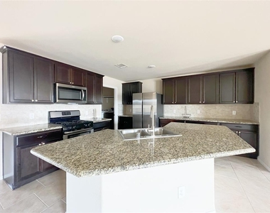 29043 Jacobs River Drive - Photo Thumbnail 4