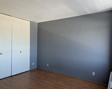 7520 Hornwood Drive - Photo Thumbnail 25