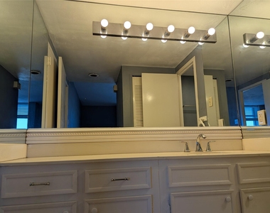 7520 Hornwood Drive - Photo Thumbnail 27
