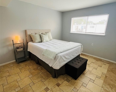 11609 Chimney Rock Road - Photo Thumbnail 5