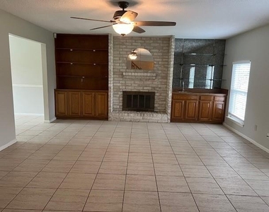 7407 Navidad Rd - Photo Thumbnail 7
