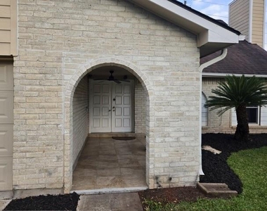 7407 Navidad Rd - Photo Thumbnail 2