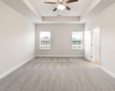 457 Aurora Creek Lane - Photo Thumbnail 10