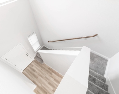 457 Aurora Creek Lane - Photo Thumbnail 15
