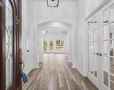 2333 Stableridge Drive - Photo Thumbnail 3