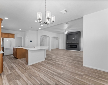 2333 Stableridge Drive - Photo Thumbnail 12