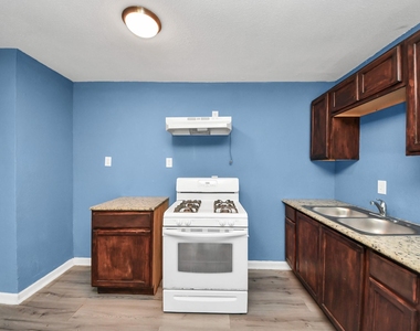 716 Hargest Street - Photo Thumbnail 6
