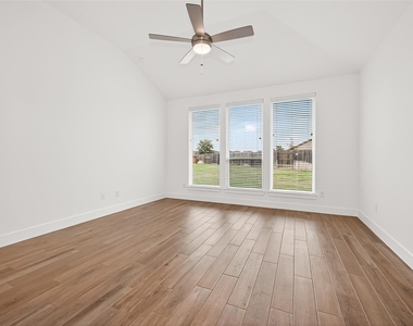 7218 Grassland Vista Lane - Photo Thumbnail 29