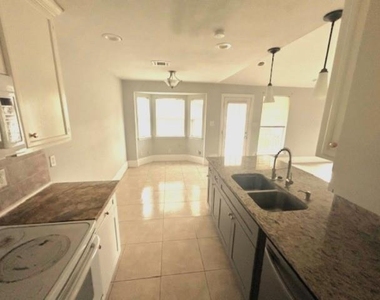 19310 Leafwood Lane - Photo Thumbnail 8