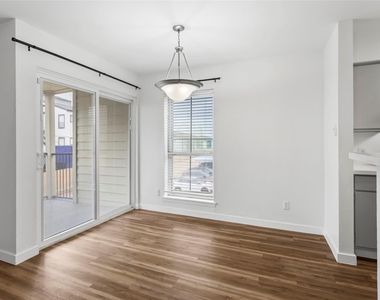 18800 Egret Bay Boulevard - Photo Thumbnail 10
