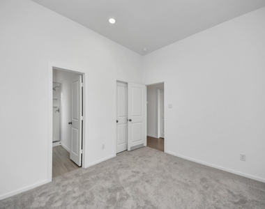 6414 Orchid Beach Drive - Photo Thumbnail 23