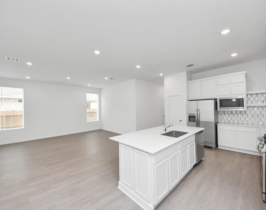 6414 Orchid Beach Drive - Photo Thumbnail 17