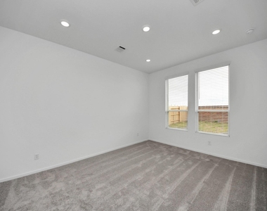 6414 Orchid Beach Drive - Photo Thumbnail 27