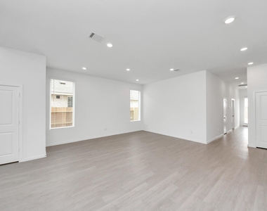 6414 Orchid Beach Drive - Photo Thumbnail 11