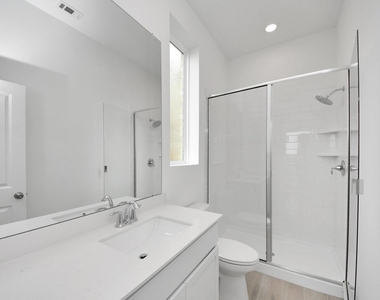 6414 Orchid Beach Drive - Photo Thumbnail 24