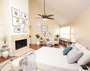 738 Country Place Drive Drive - Photo Thumbnail 4