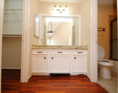 738 Country Place Drive Drive - Photo Thumbnail 28