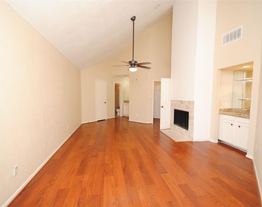 738 Country Place Drive Drive - Photo Thumbnail 24