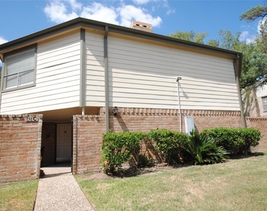 738 Country Place Drive Drive - Photo Thumbnail 32