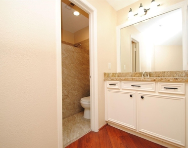 738 Country Place Drive Drive - Photo Thumbnail 23