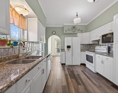6610 Sprigg Street - Photo Thumbnail 17